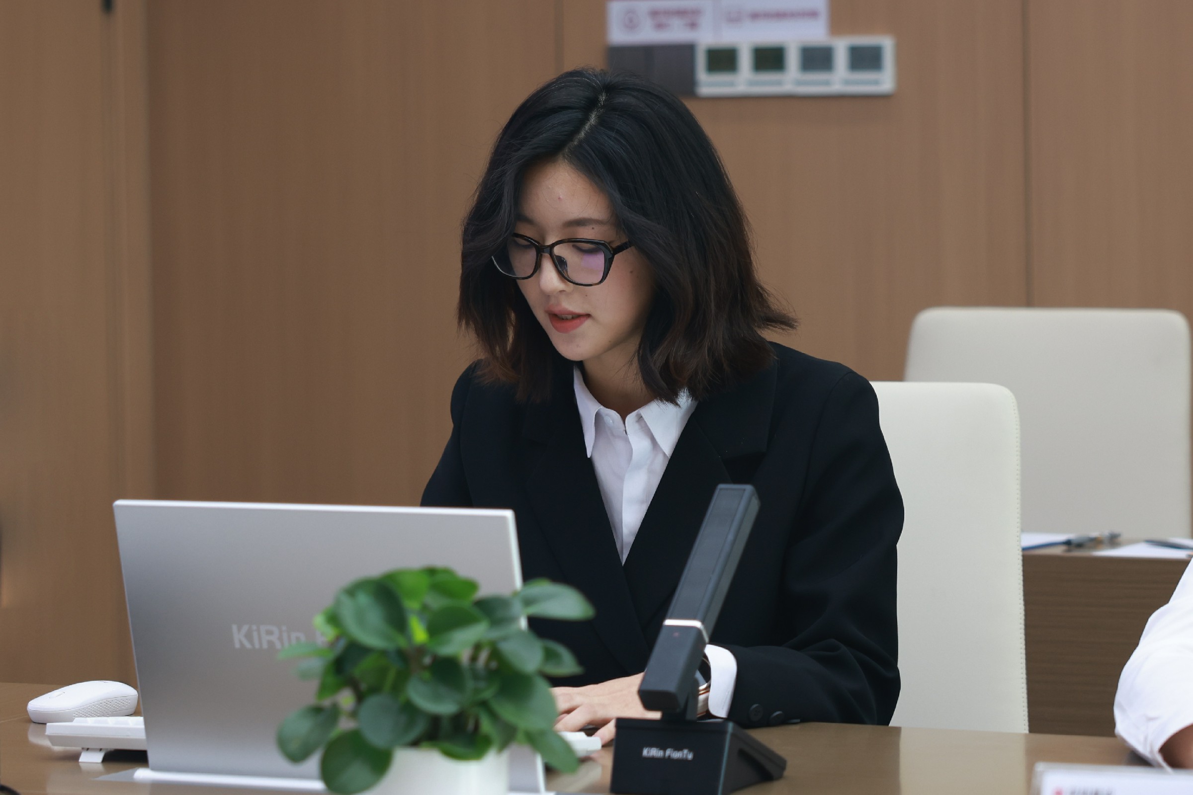 成本管控中心见习成本治理岗张忠贤.jpg 成本管控中心见习成本治理岗张忠贤.jpg