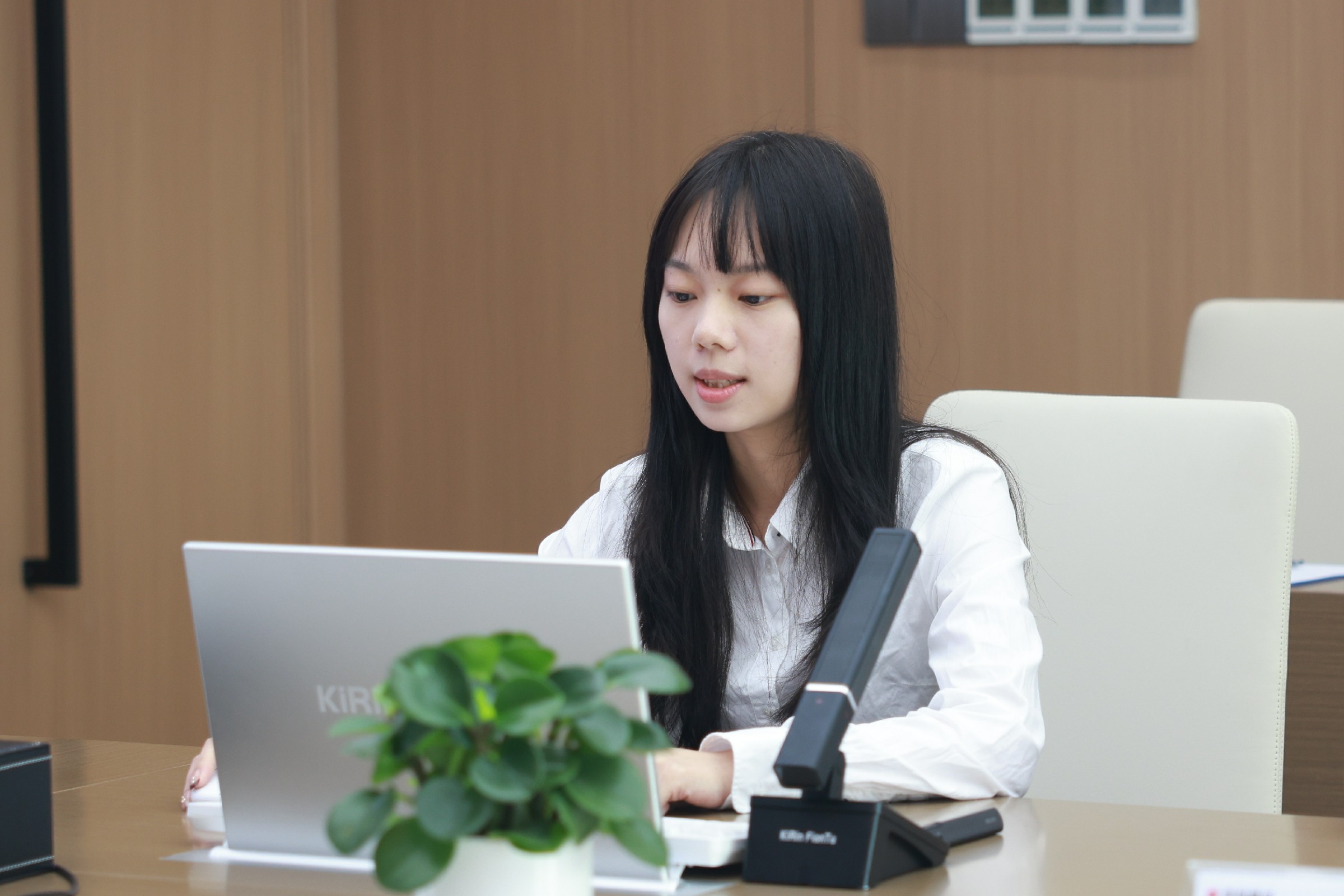 吉华三联学堂项目见习商务工程师陈小媛.jpg 吉华三联学堂项目见习商务工程师陈小媛.jpg
